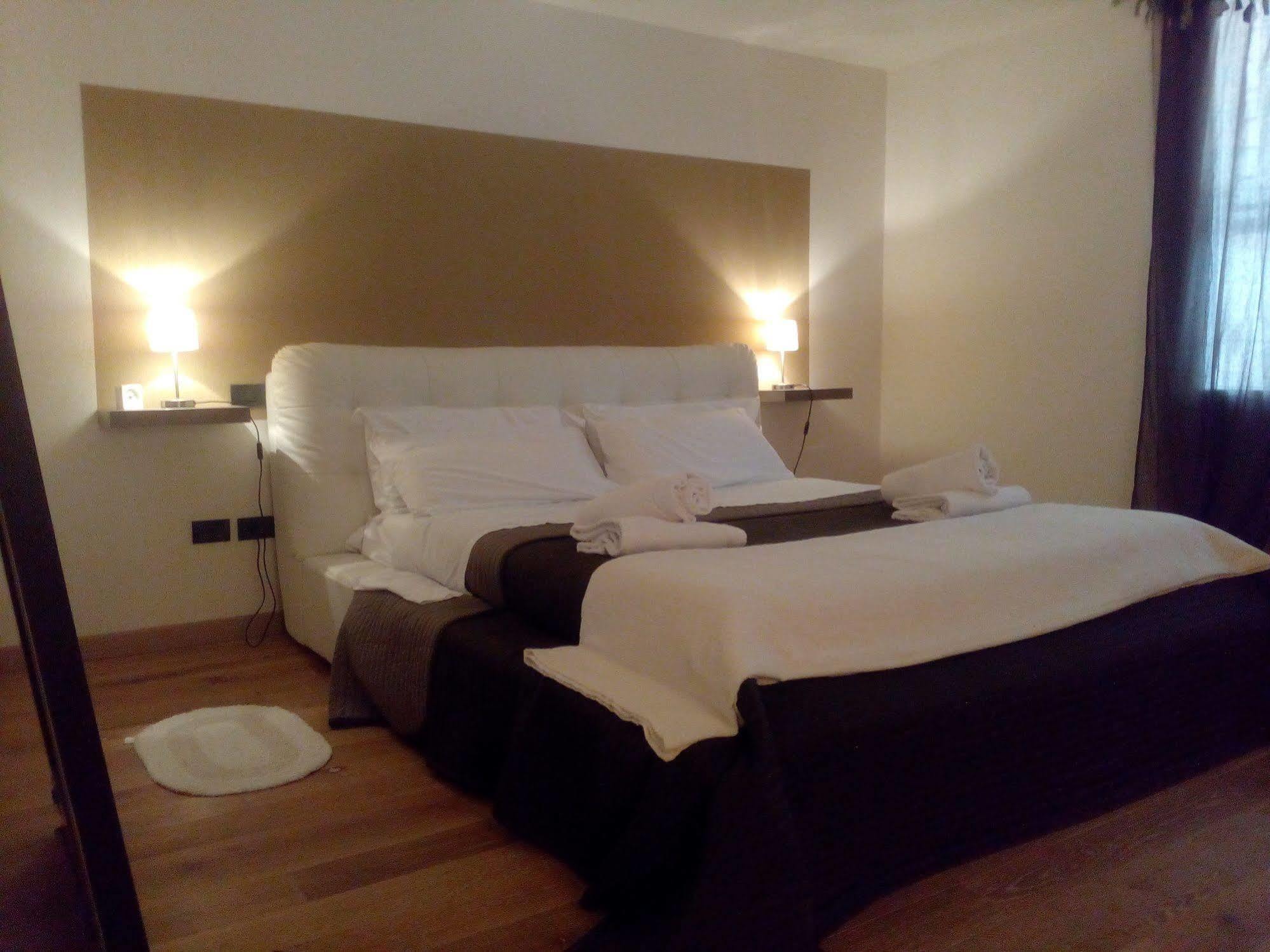 Relais Villa Lezard Лацизе Екстериор снимка